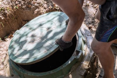 Septic Tank Lid Repair Cost — Cost of Septic Tank Lid Repair